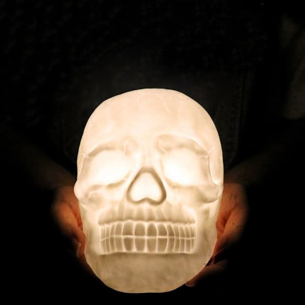 Big Skull Lamp