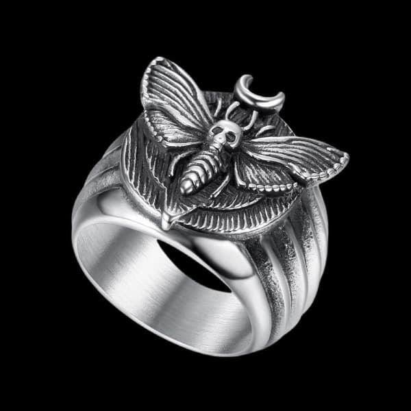 Butterfly Ring With Skull