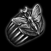 Butterfly Ring With Skull