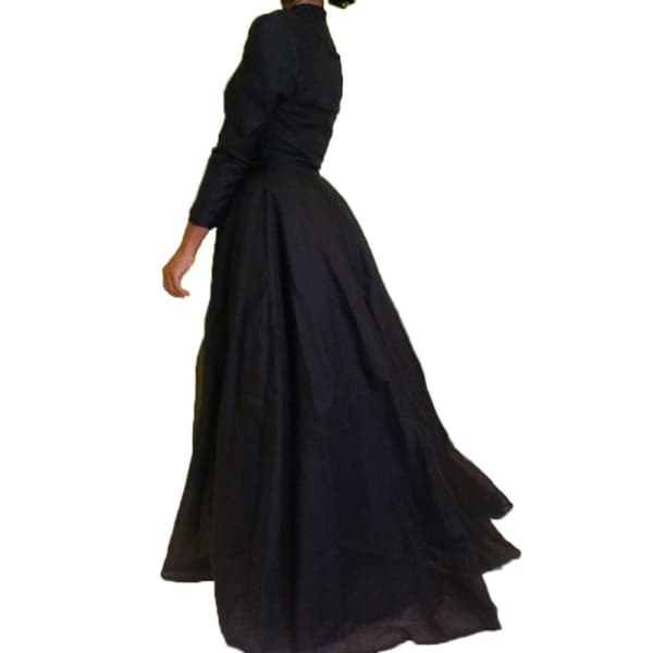 Gothic Victorian Dress - Elegant Floor-Length Satin Gown CrewSkull Gothic Victorian Dress - Elegant Floor-Length Satin Gown CrewSkull