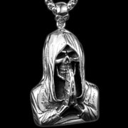 Skull Pray Necklace