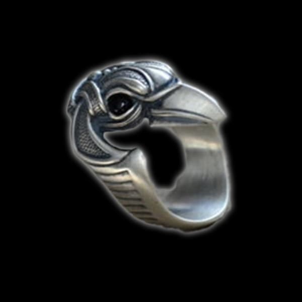 Sparrow Skull Ring